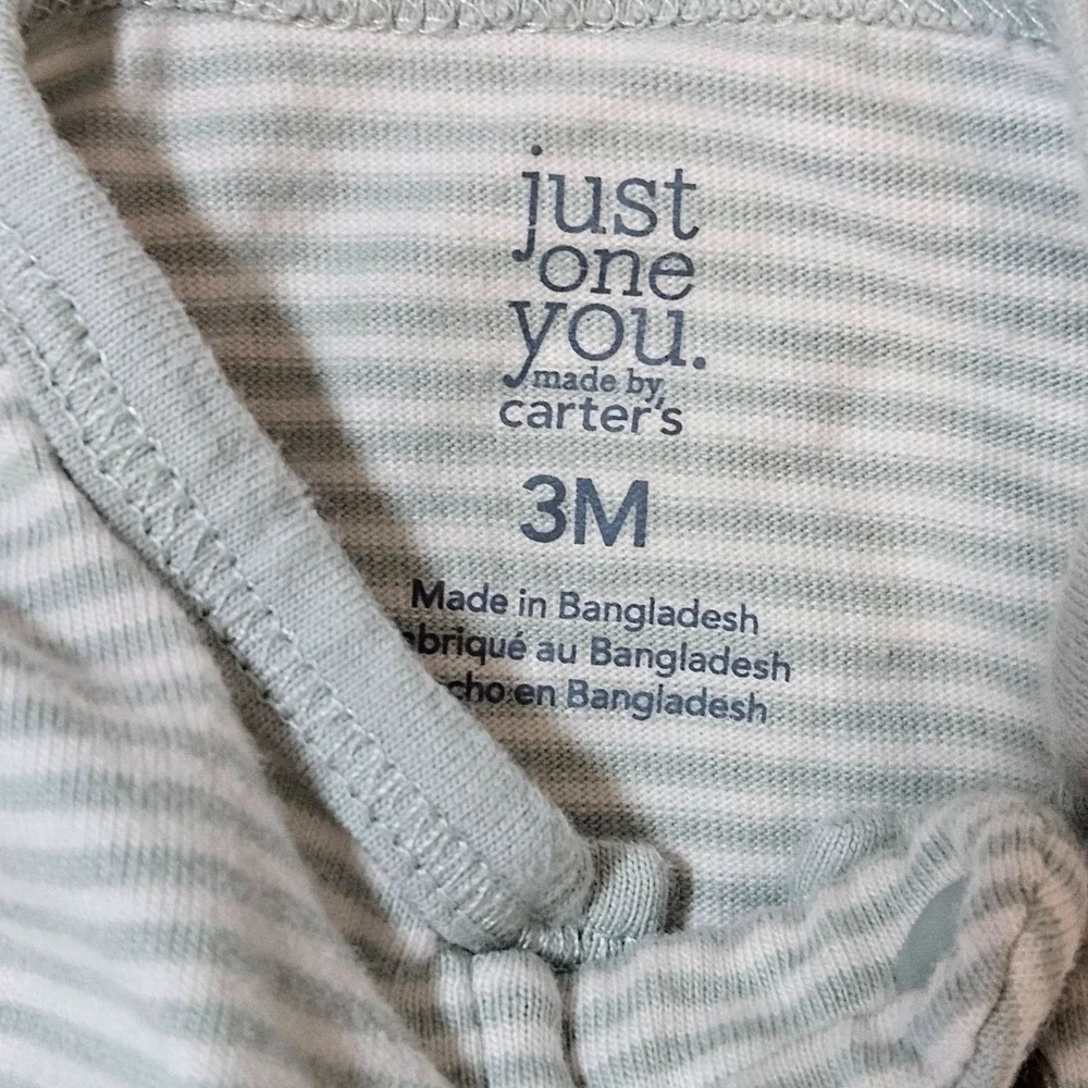 Carter's Baby Boys 3M Footed Sleepers Dinosaur Safari Stripes Lot of 3‎